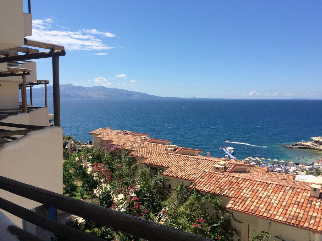 Apartments Wonderful Bay Σαράντα Εξωτερικό φωτογραφία