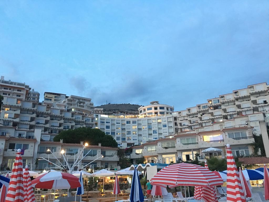 Apartments Wonderful Bay Σαράντα Εξωτερικό φωτογραφία